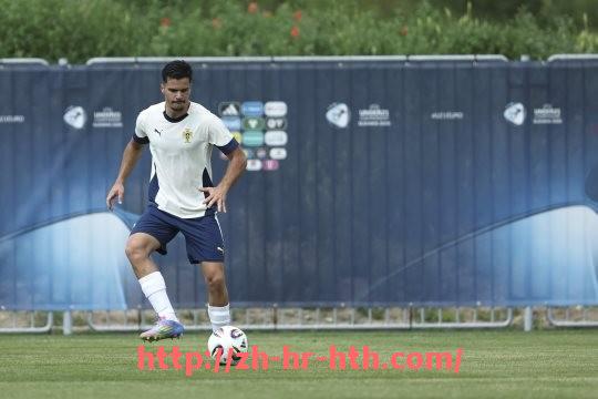 华体会hth登录入口-英超球队在欧冠联赛中的表现分析