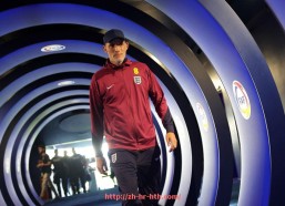 华体会hth登录入口-篮球比赛中“弱侧提前站位误差”是否影响联防效率最终表现